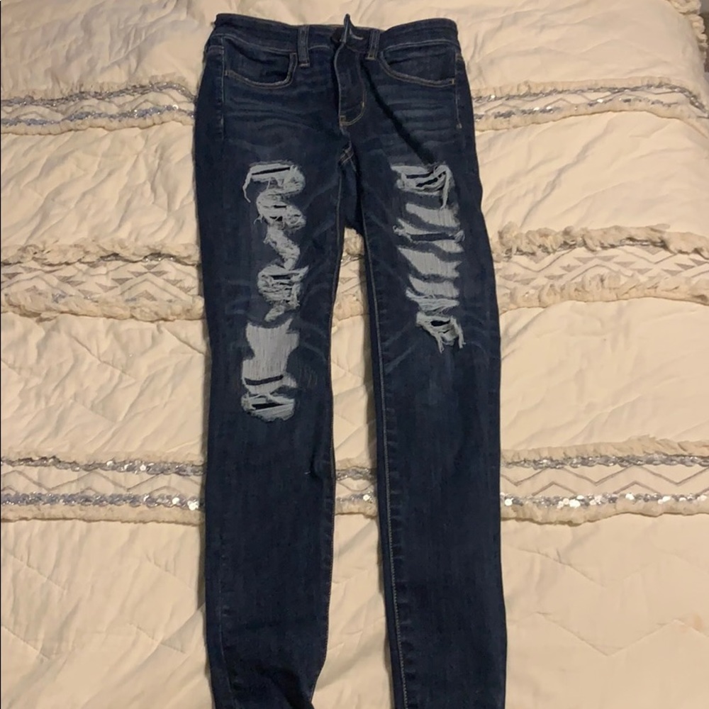 American eagle dark wash distressed jeans